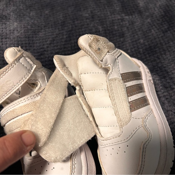 Adidas Baby High Tops Easy Closure White Size 5 Toddler Walkers - Picture 4 of 7